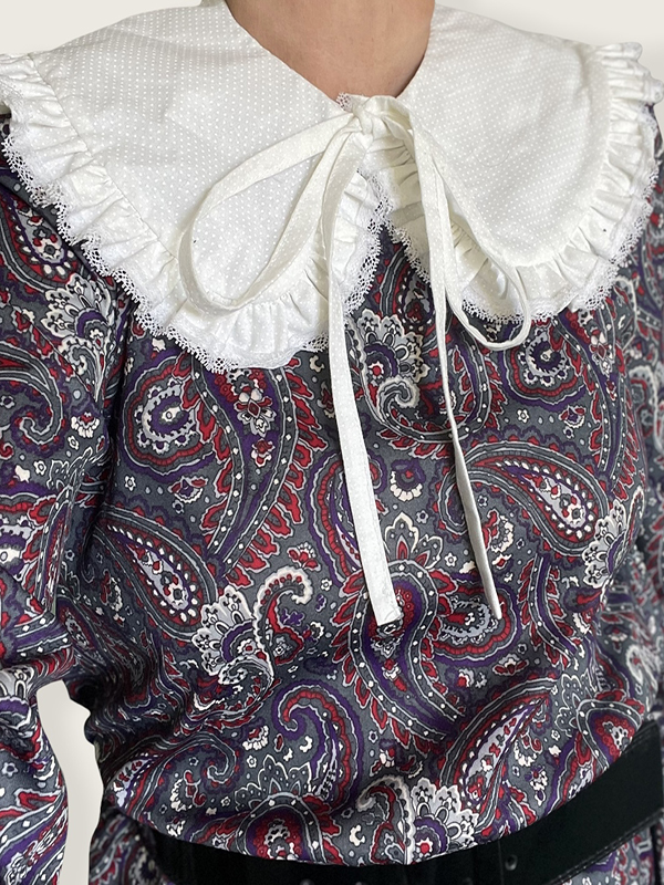 White Lace Edge Statement Collar